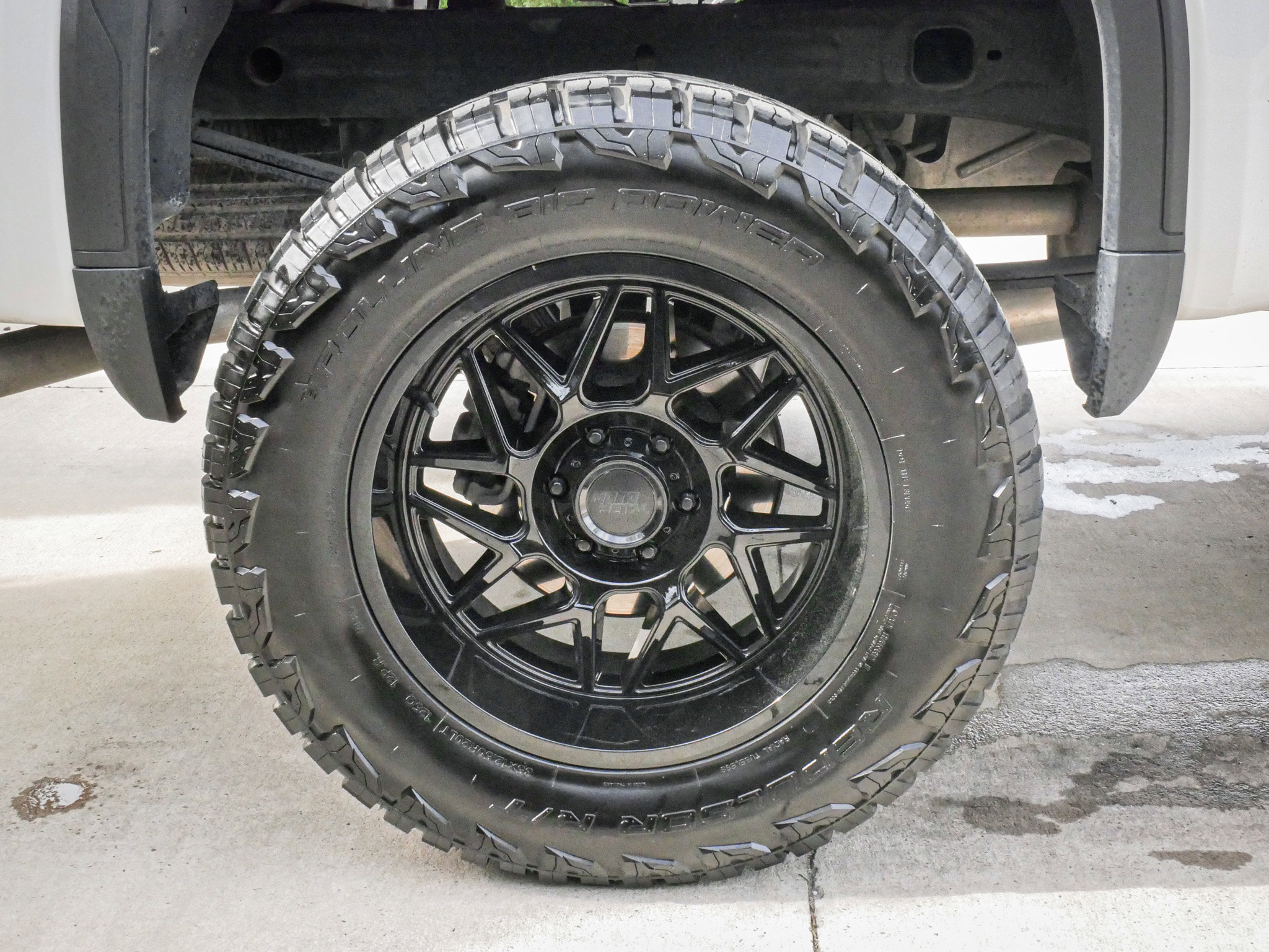 Used 2024 GMC Sierra 1500 Elevation AWD/4WD image 13