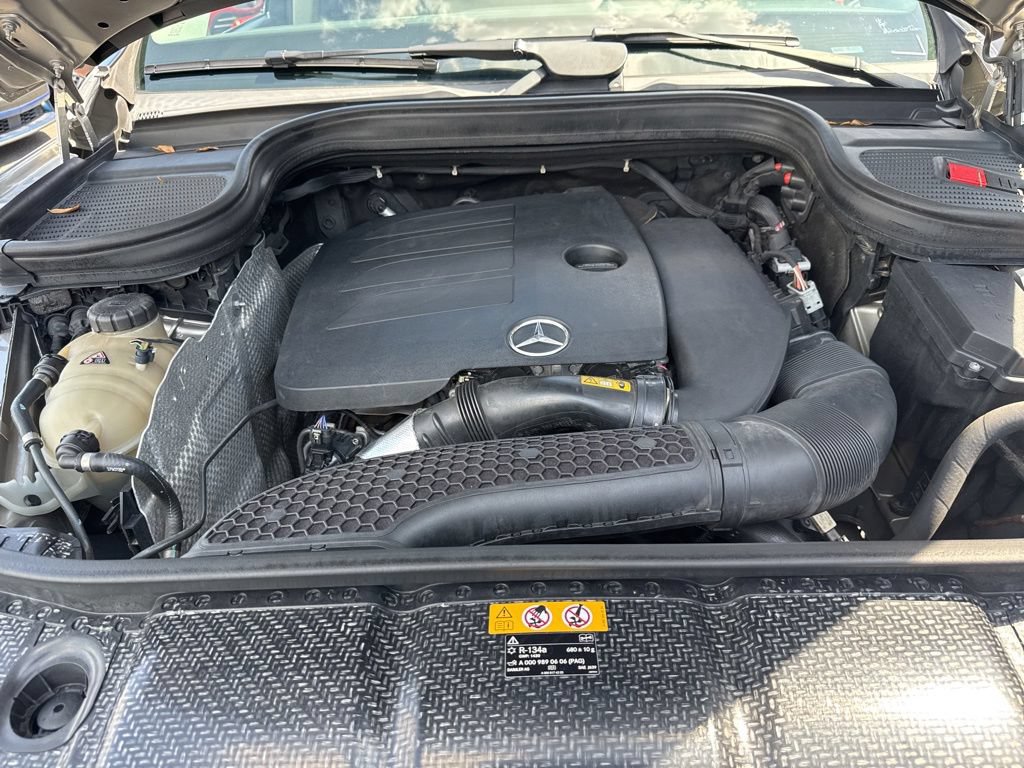 Used 2020 Mercedes-Benz GLE 350 4MATIC w/ Premium Package image 36