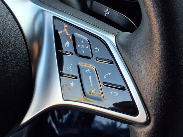 Used 2025 Mercedes-Benz GLA 250 4MATIC image 10