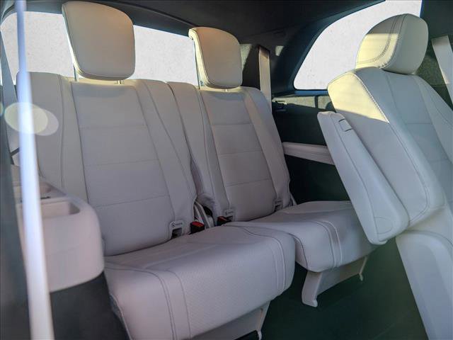 Used 2025 Mercedes-Benz GLS 450 4MATIC image 21