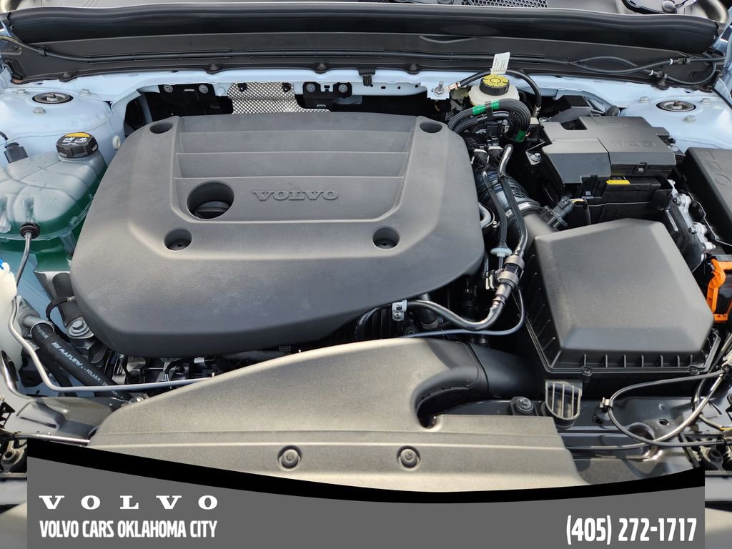 New 2026 Volvo XC40 B5 Plus w/ Protection Package Premier image 30