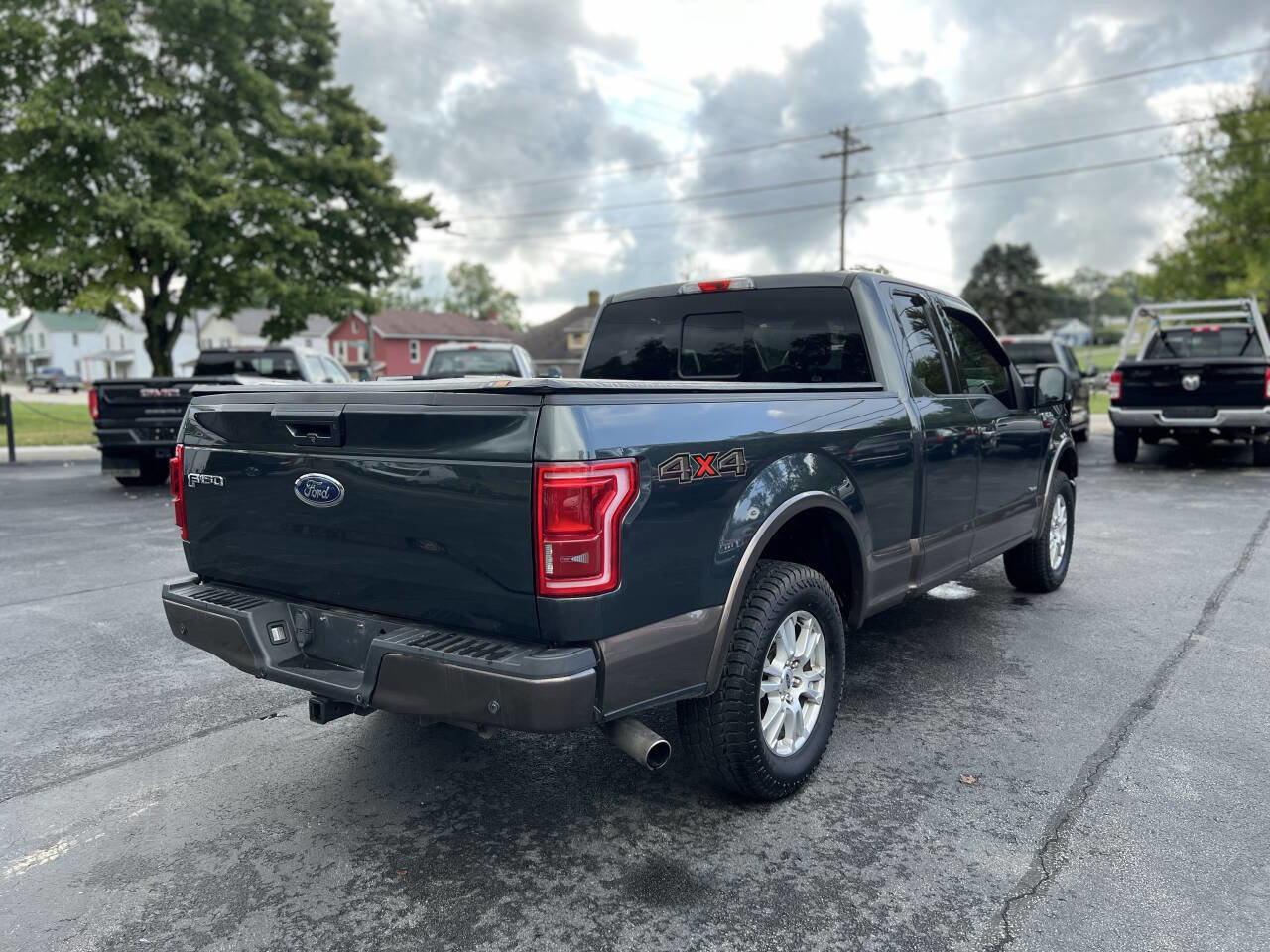 Used 2015 Ford F150 Lariat w/ Equipment Group 501A Mid image 4
