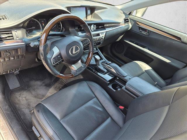 Used 2018 Lexus ES 350 w/ Navigation System Package FWD image 9