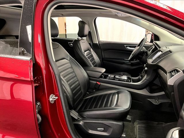 Used 2019 Ford Edge SEL w/ Equipment Group 201A AWD/4WD image 7