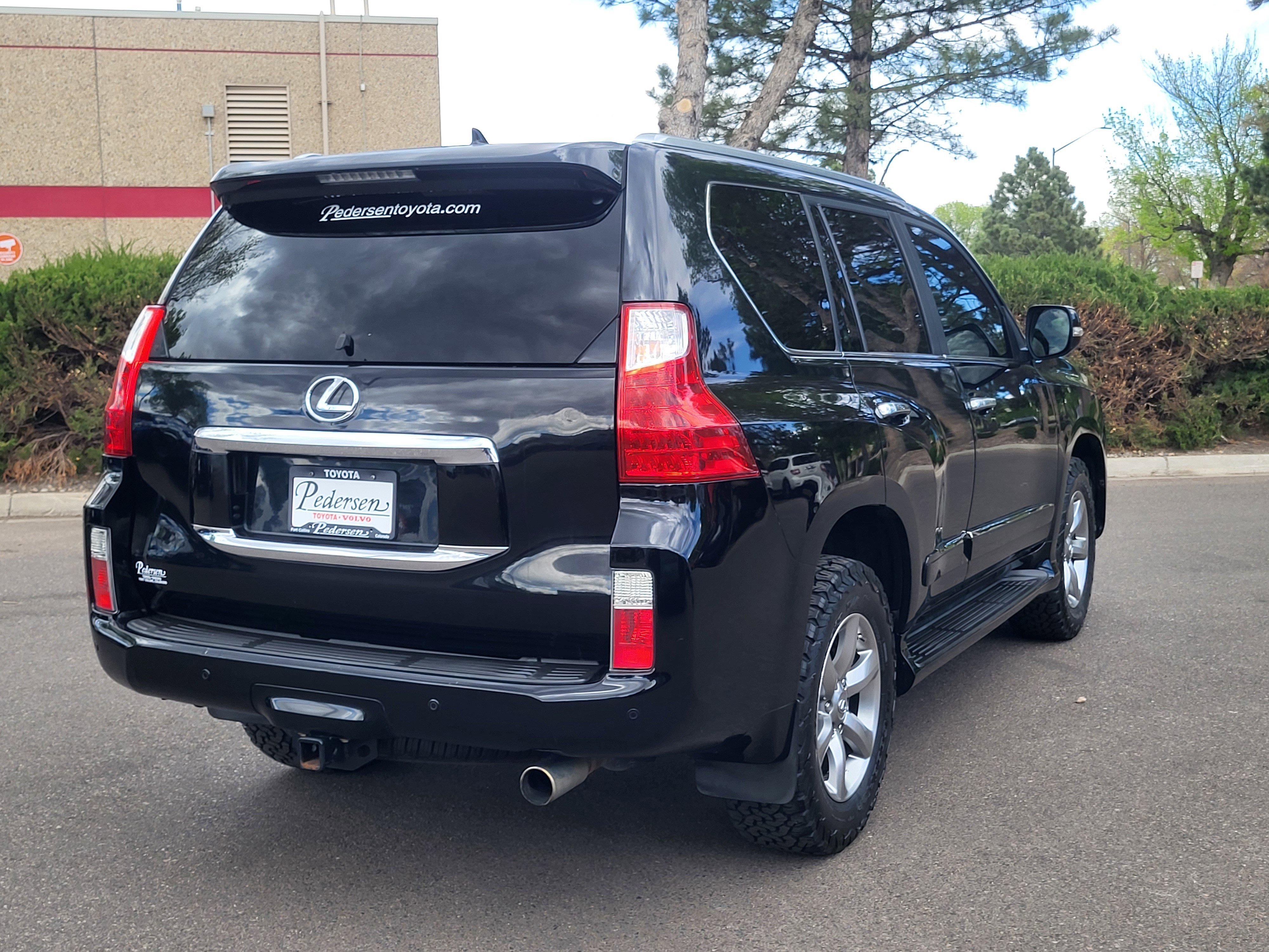 Used 2013 Lexus GX 460 Premium image 2