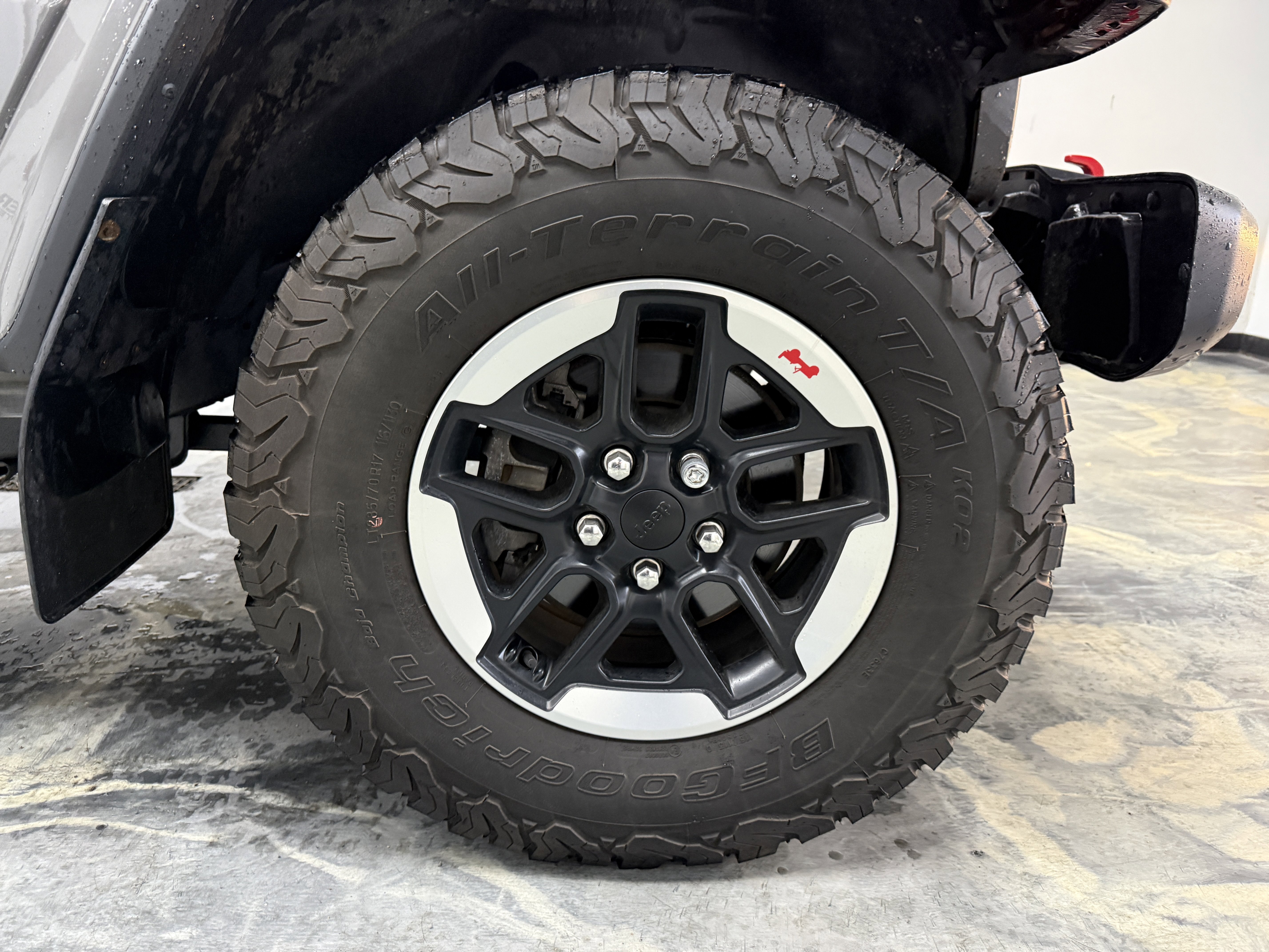 Used 2021 Jeep Wrangler Unlimited Rubicon w/ Uconnect 4C Nav & Sound Group image 29