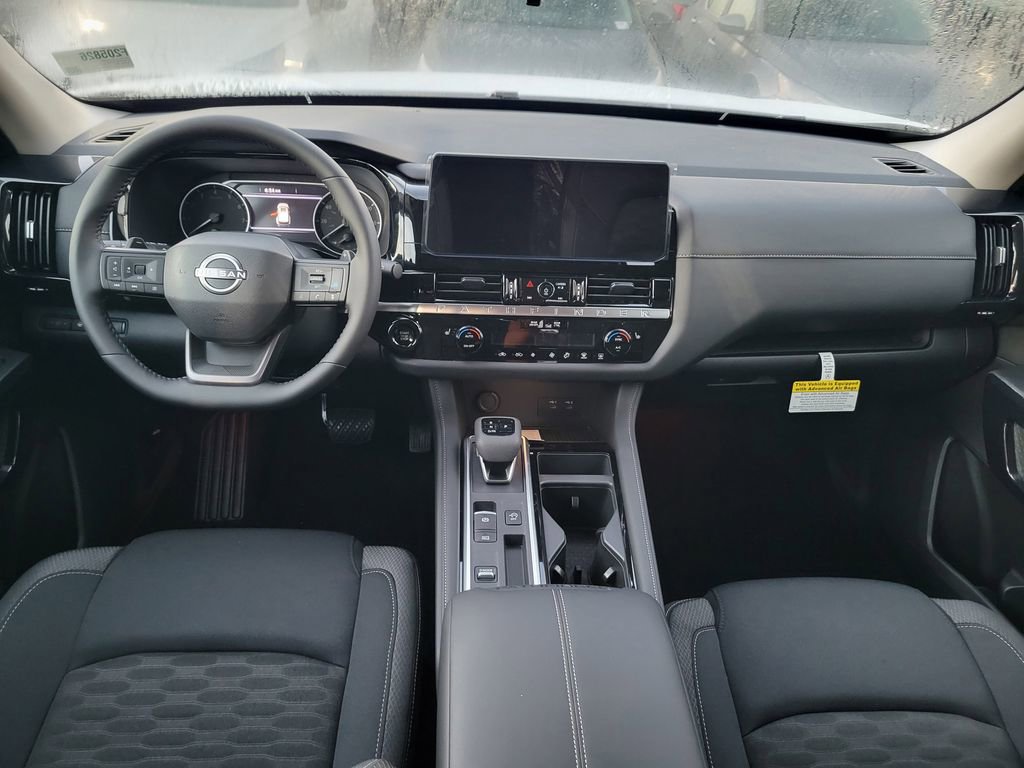 New 2026 Nissan Pathfinder SV image 6