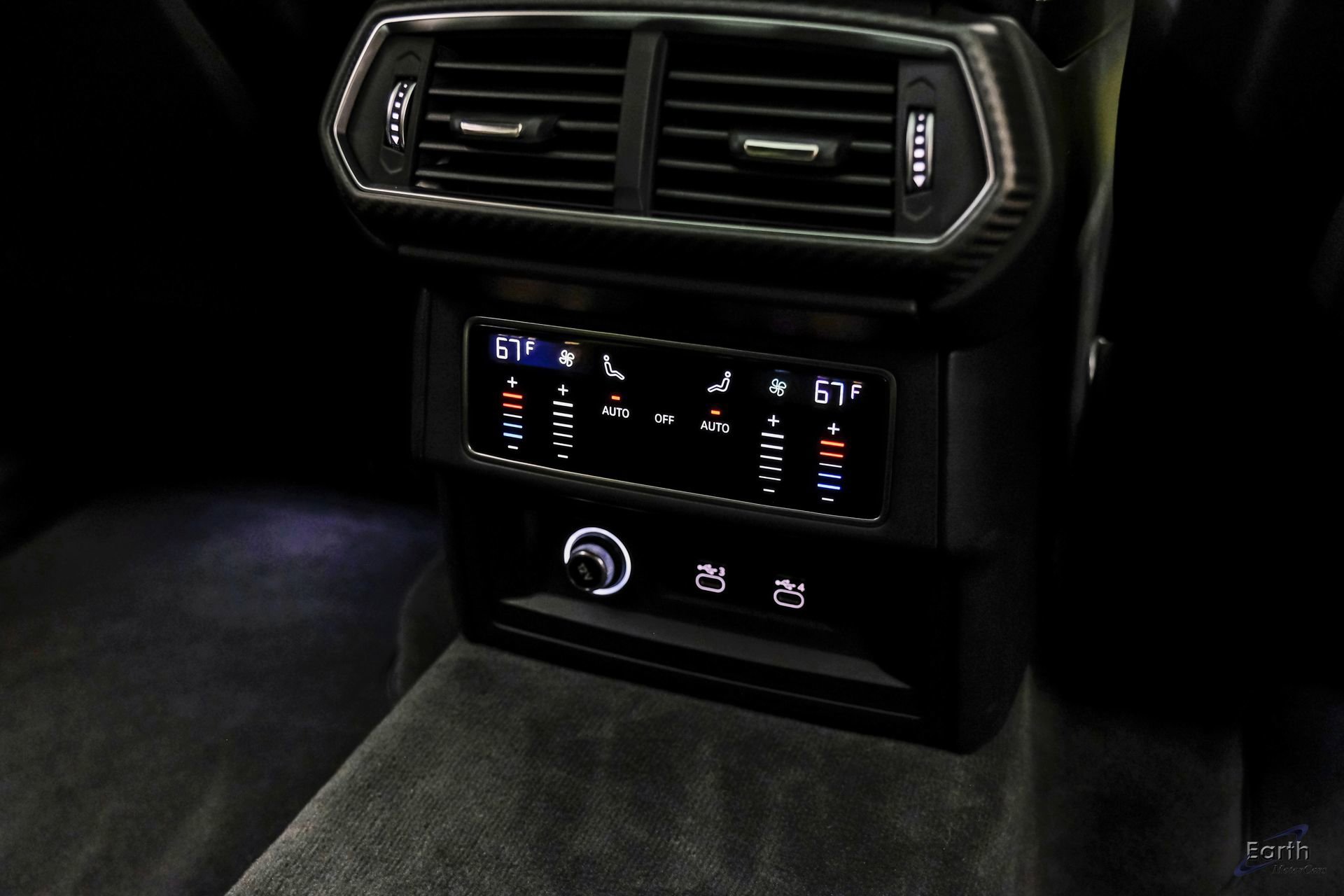 Used 2022 Lamborghini Urus AWD/4WD image 90