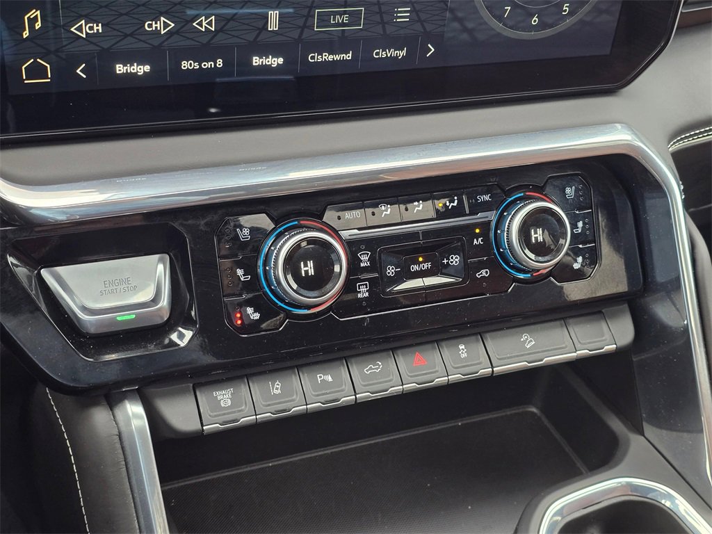 Used 2024 GMC Sierra 3500 Denali Ultimate image 30