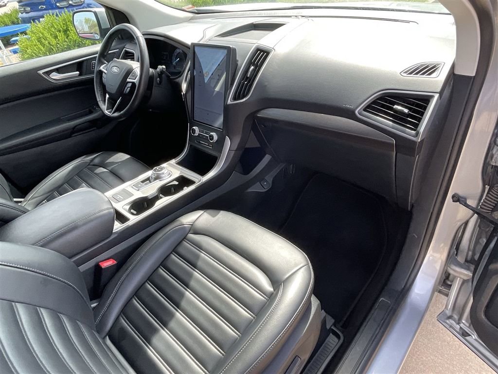 Used 2024 Ford Edge SEL image 29