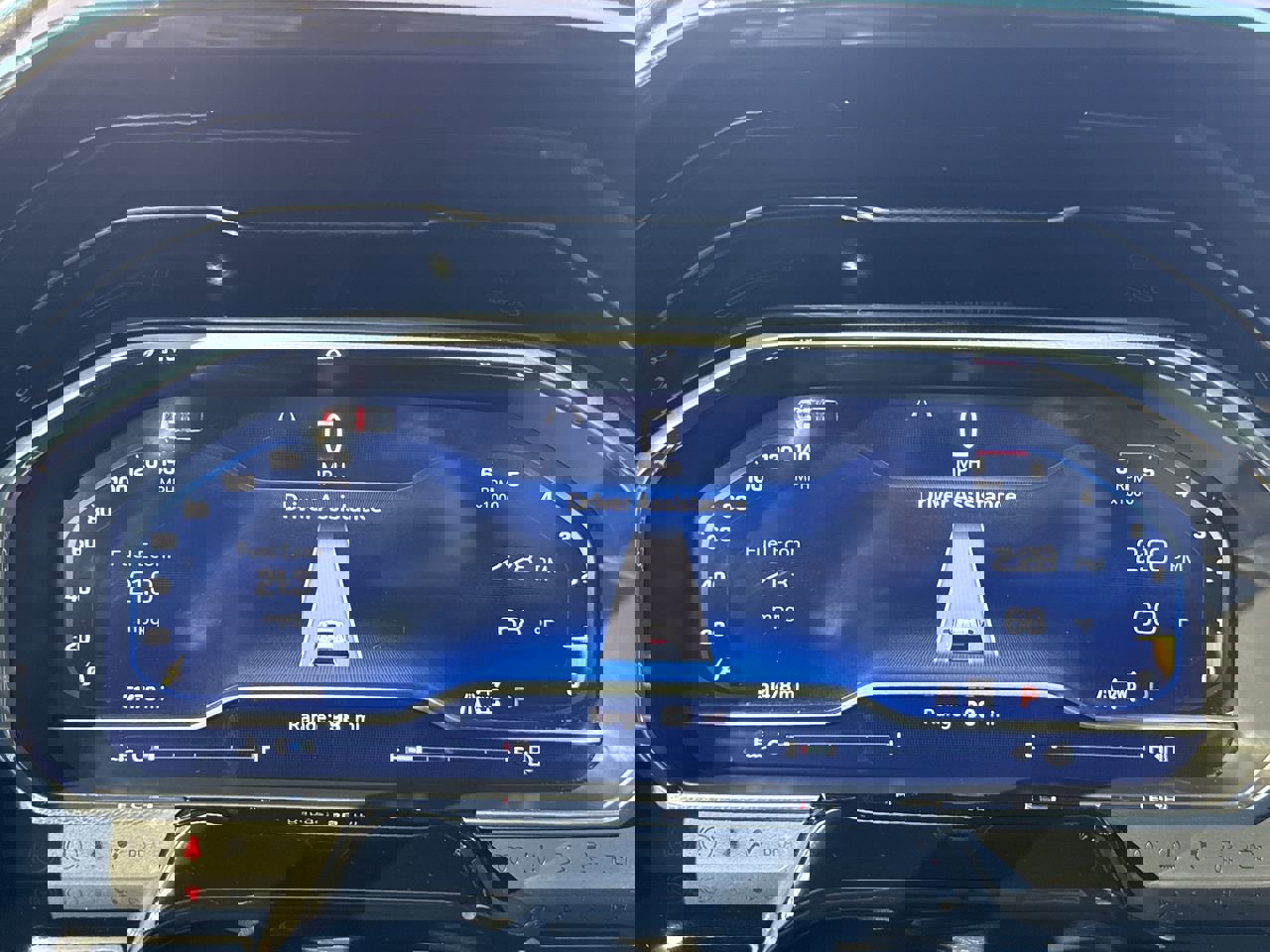 Used 2024 Chevrolet Silverado 1500 LTZ w/ LTZ Premium Package image 10