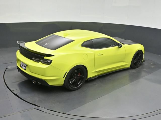 Used 2019 Chevrolet Camaro SS image 29