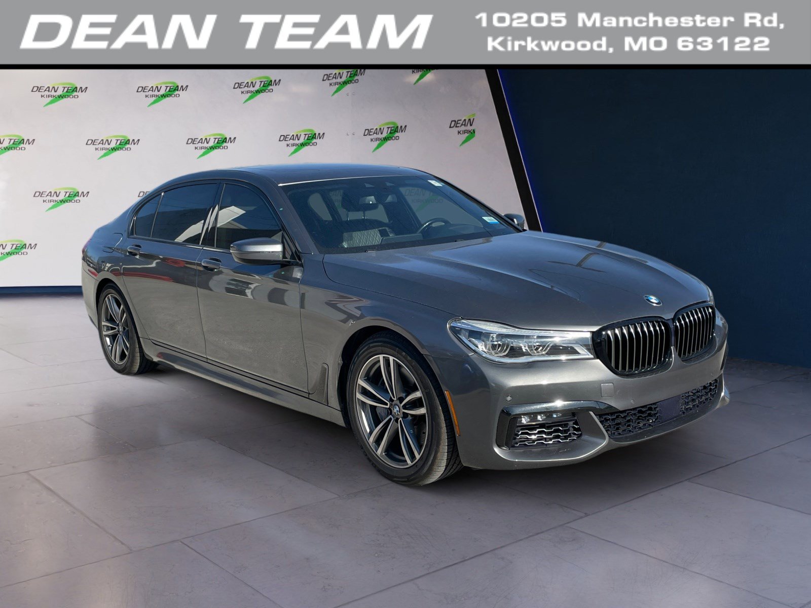 Used 2018 BMW 750i xDrive image 1