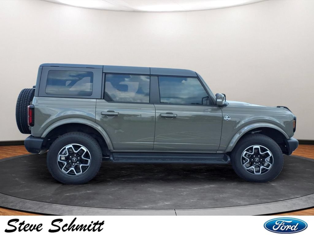 Used 2025 Ford Bronco Outer Banks AWD/4WD image 25