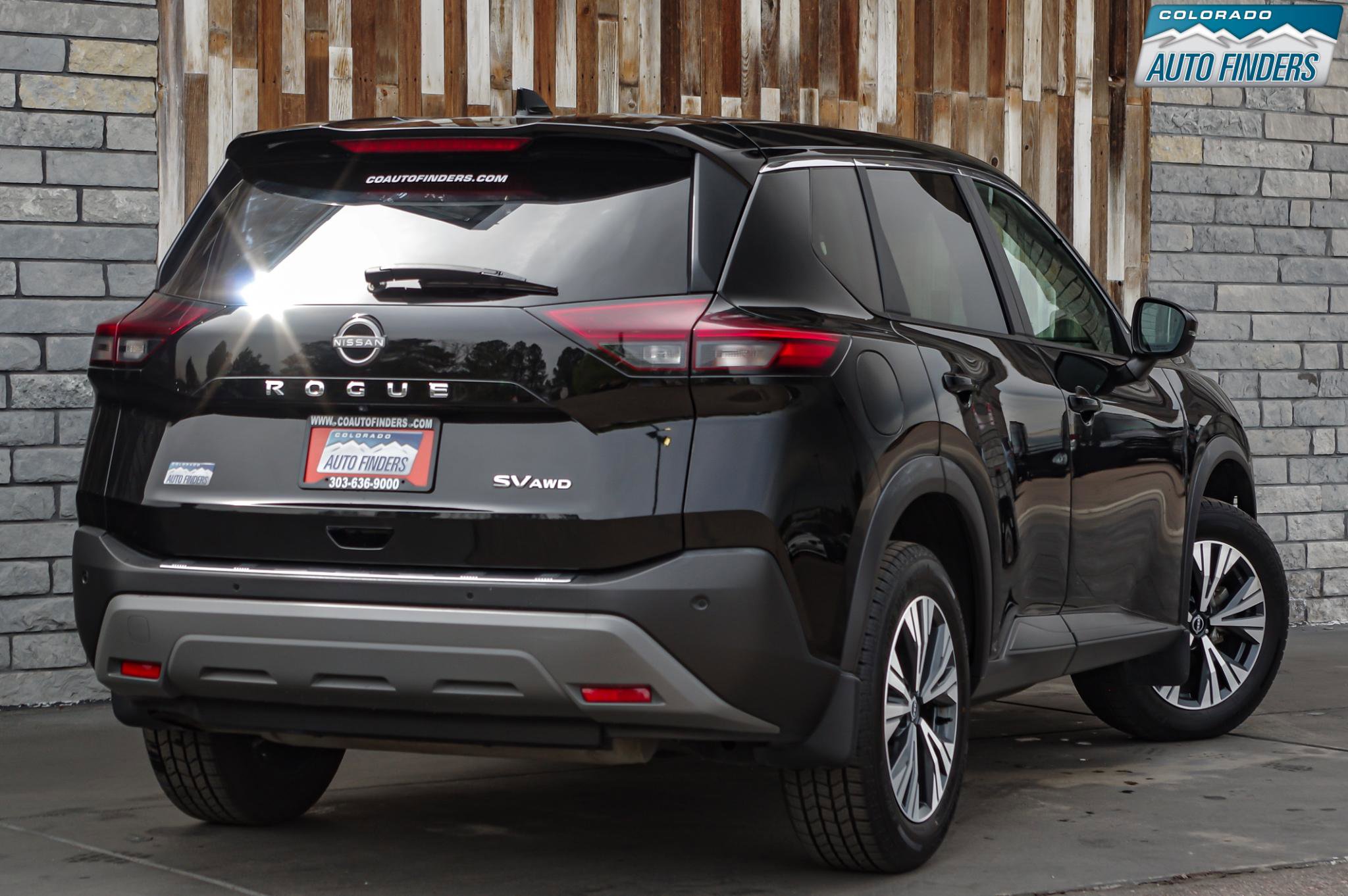 Used 2022 Nissan Rogue SV image 7