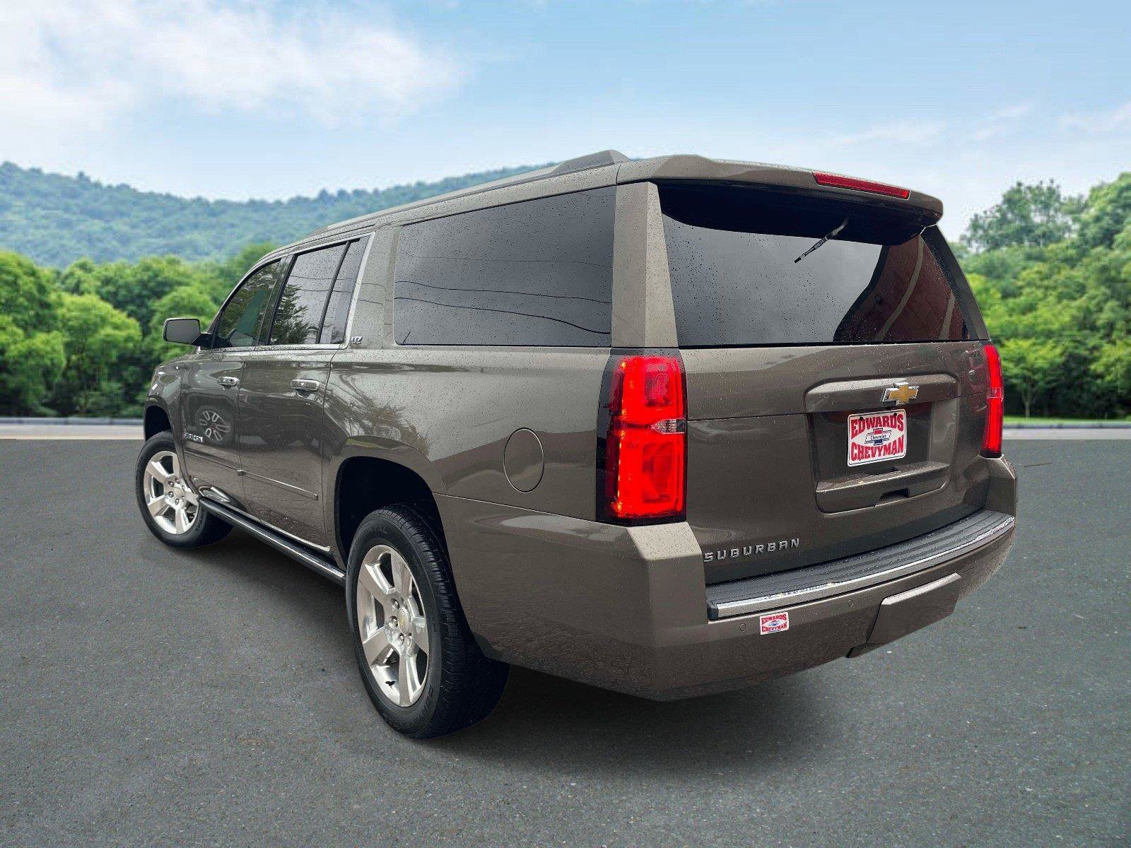 Used 2016 Chevrolet Suburban LTZ AWD/4WD image 23