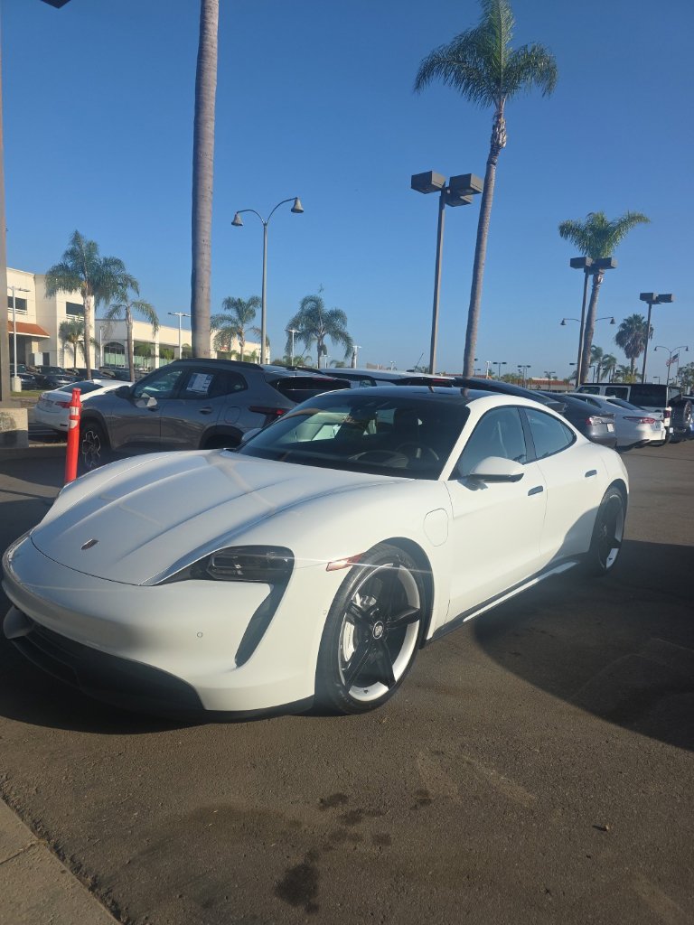 Used 2024 Porsche Taycan