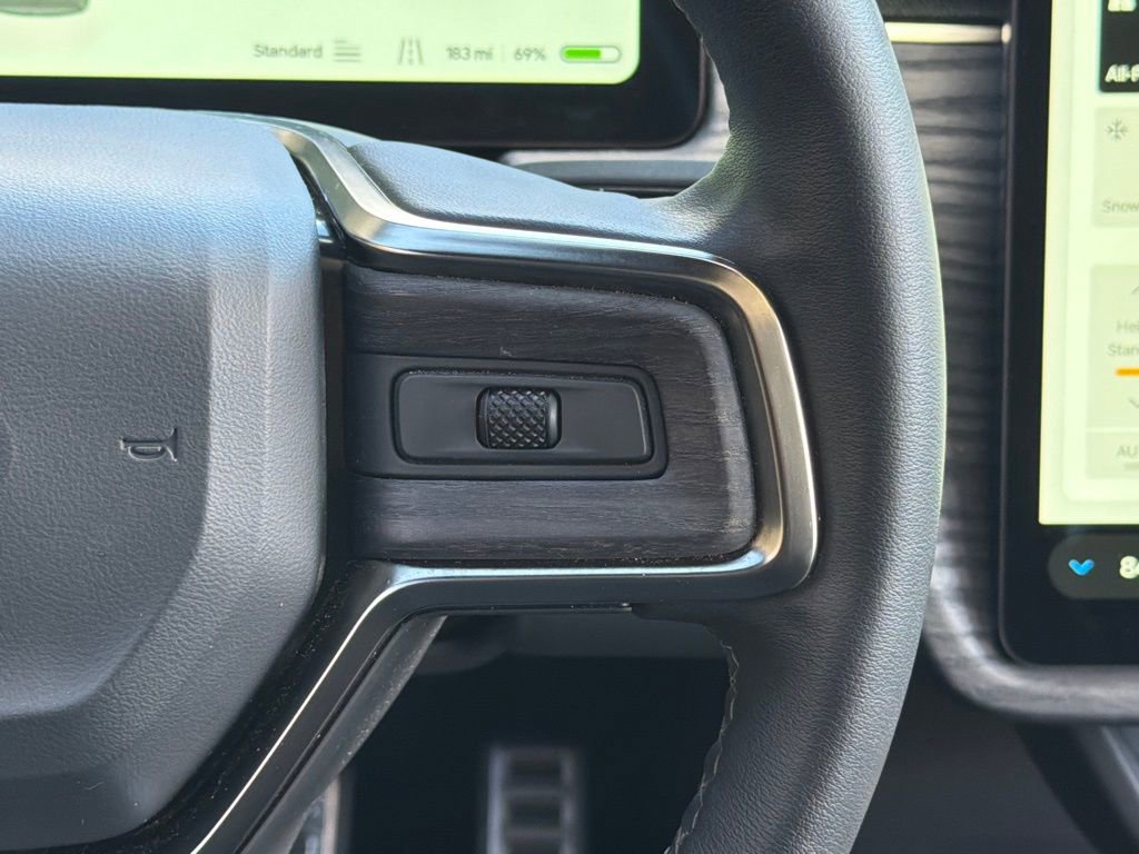 Used 2024 Rivian R1T Adventure image 45