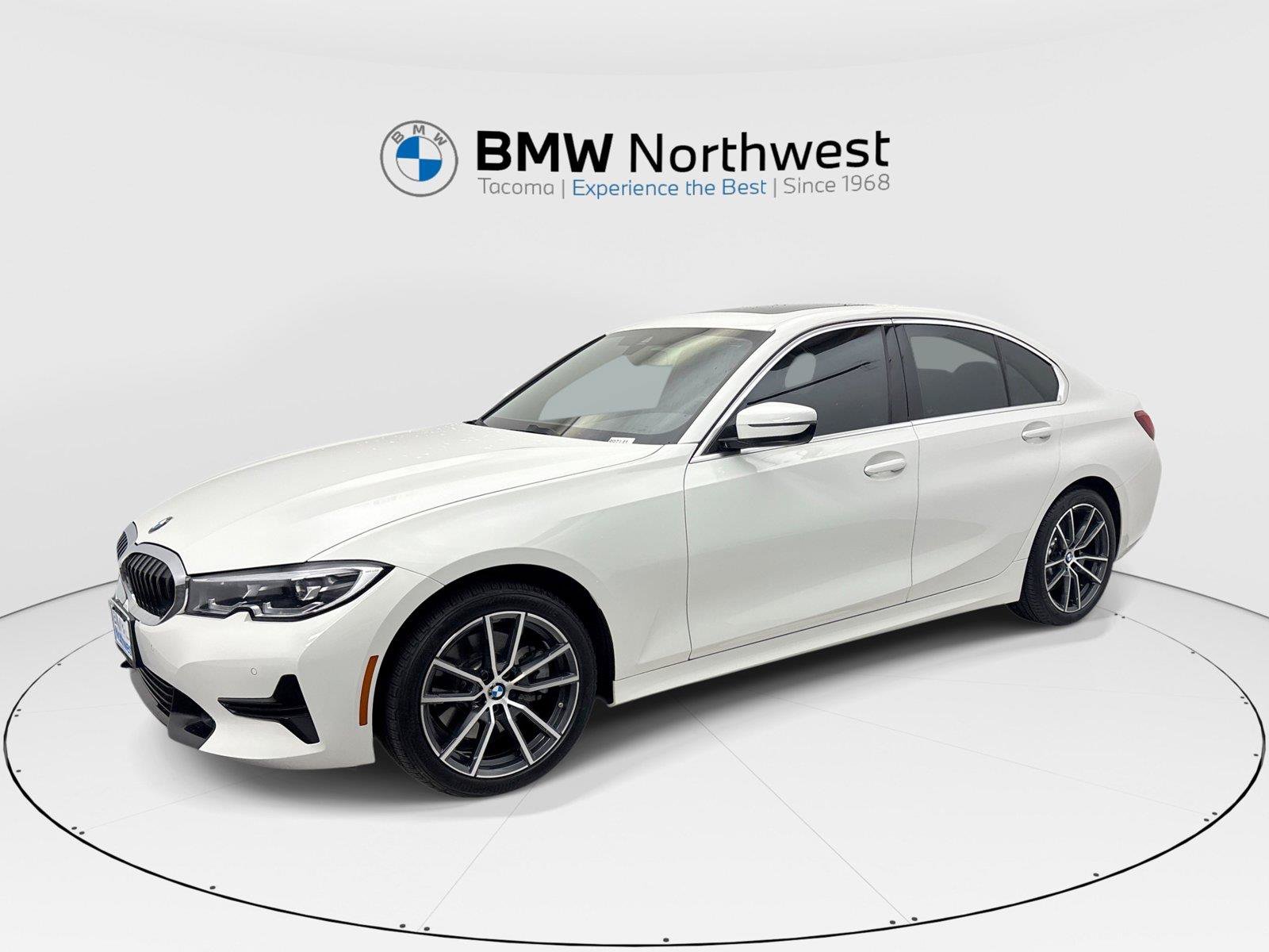 Used 2021 BMW 330i xDrive Sedan w/ Convenience Package AWD/4WD image 1