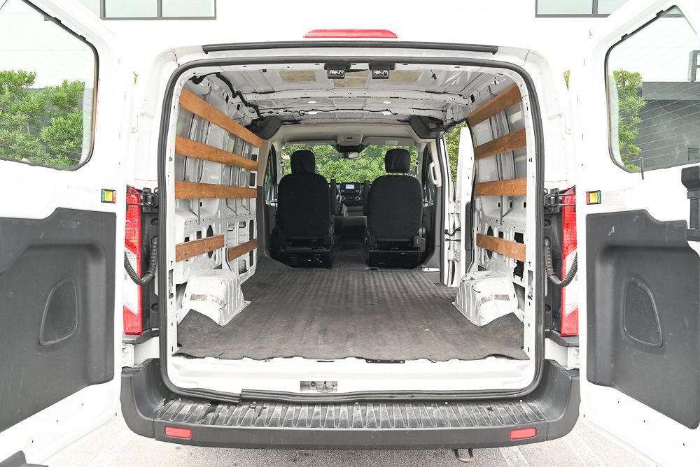Used 2022 Ford Transit 250 Low Roof w/ Exterior Upgrade Package RWD image 6