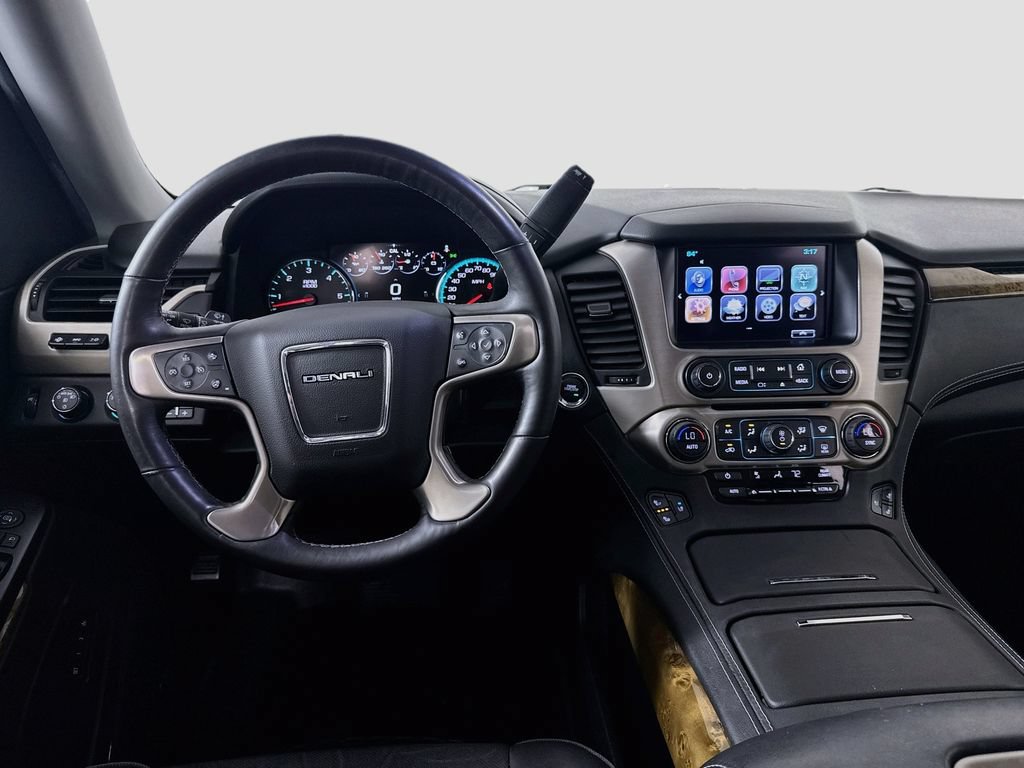 Used 2017 GMC Yukon Denali w/ Open Road Package AWD/4WD image 24