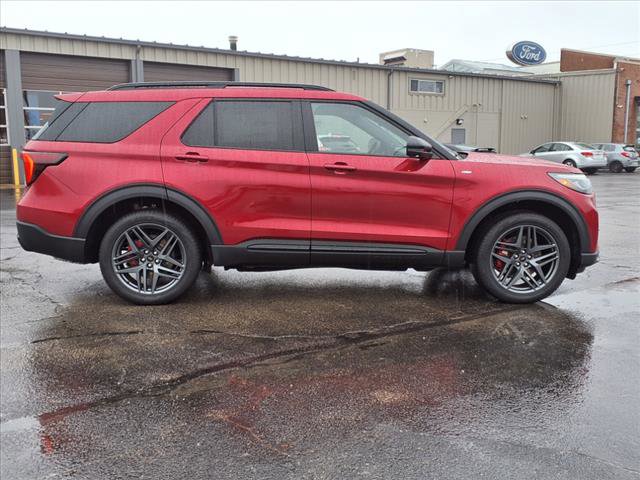 New 2025 Ford Explorer ST-Line w/ Premium Package image 9