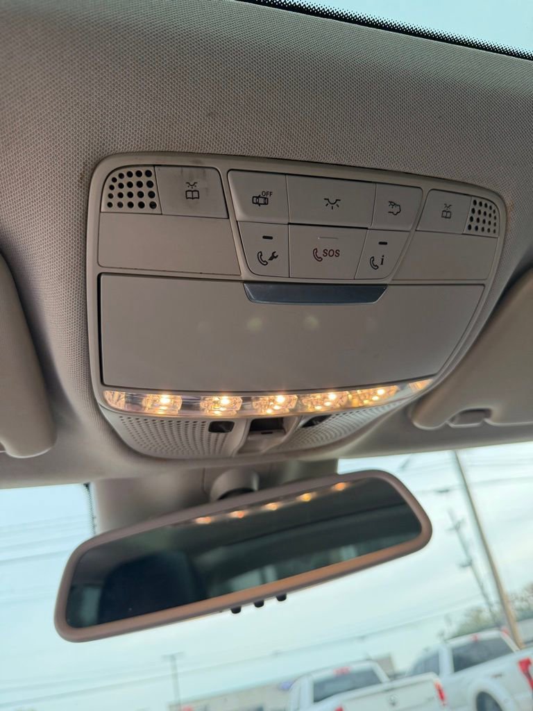 Used 2016 Mercedes-Benz C 300 Sedan image 16