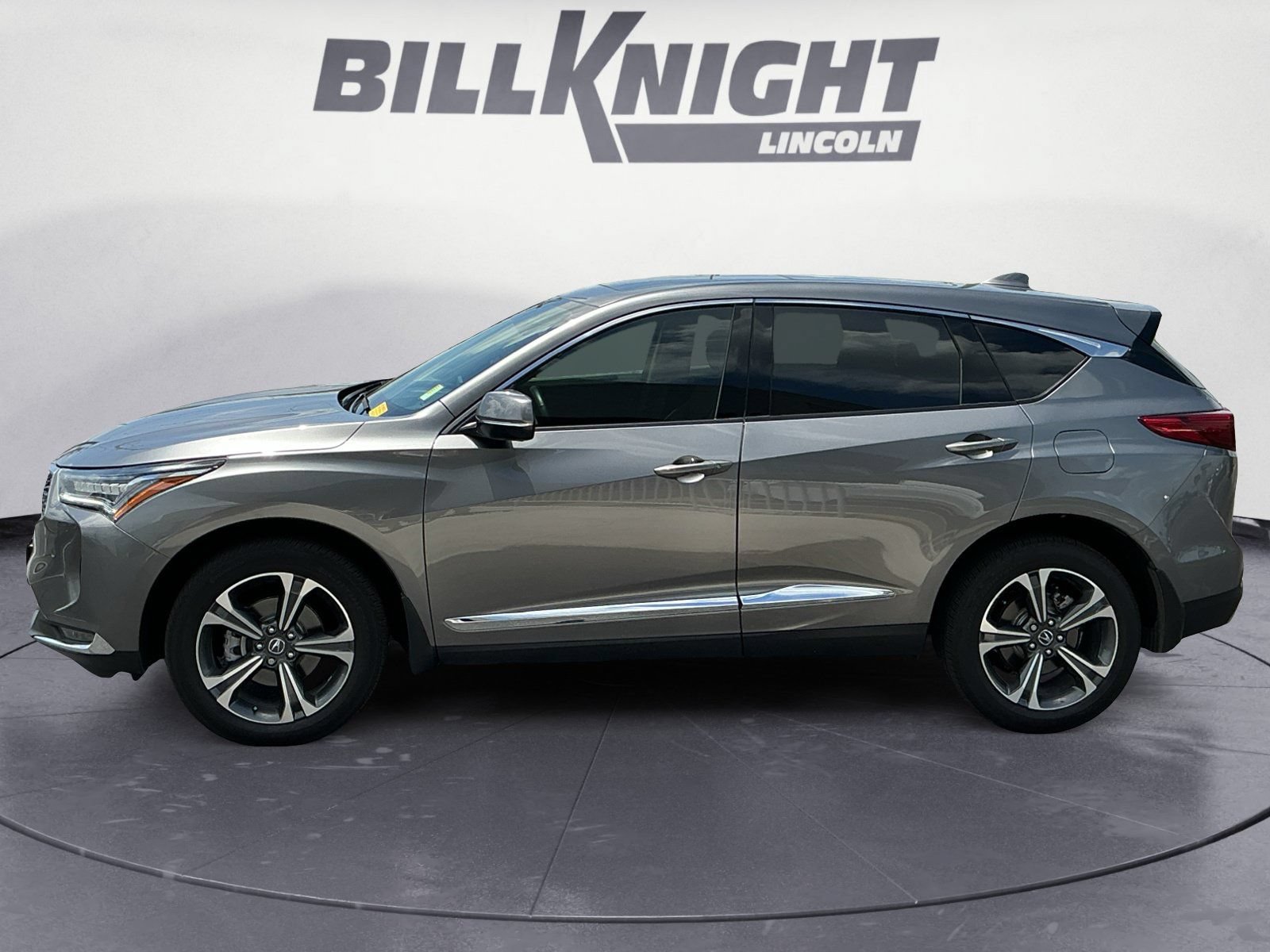 Used 2024 Acura RDX SH-AWD w/ Advance Package image 2