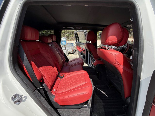 Used 2025 Mercedes-Benz GLS 63 AMG 4MATIC image 27