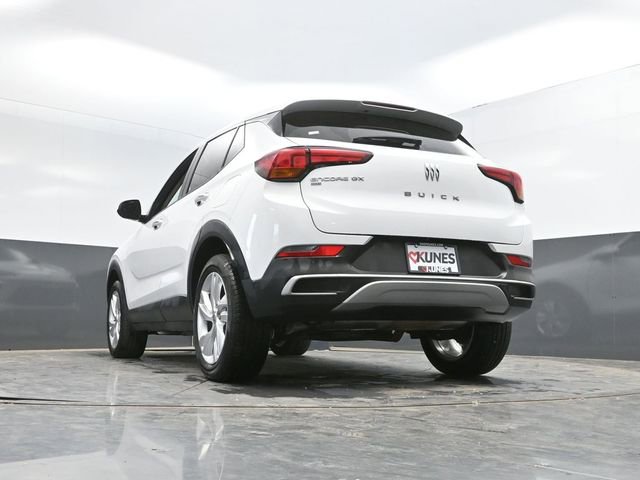 Used 2025 Buick Encore GX Preferred AWD/4WD image 52