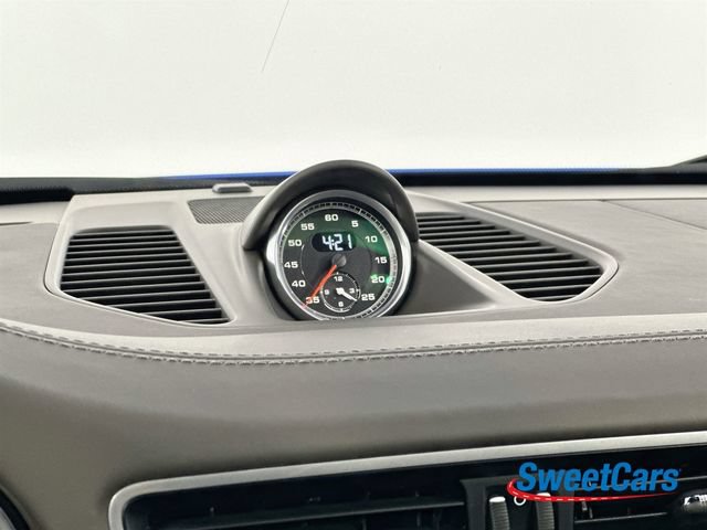 Used 2016 Porsche 911 Carrera GTS RWD image 31