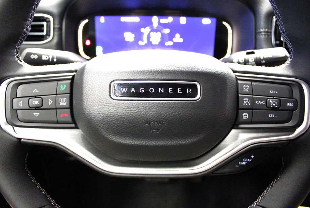 New 2025 Jeep Wagoneer L Series II image 11