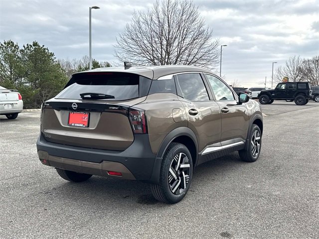 New 2026 Nissan Kicks SV w/ SV Premium Package image 4