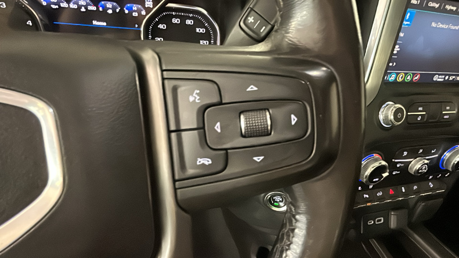 Used 2021 GMC Sierra 2500 Denali AWD/4WD image 21