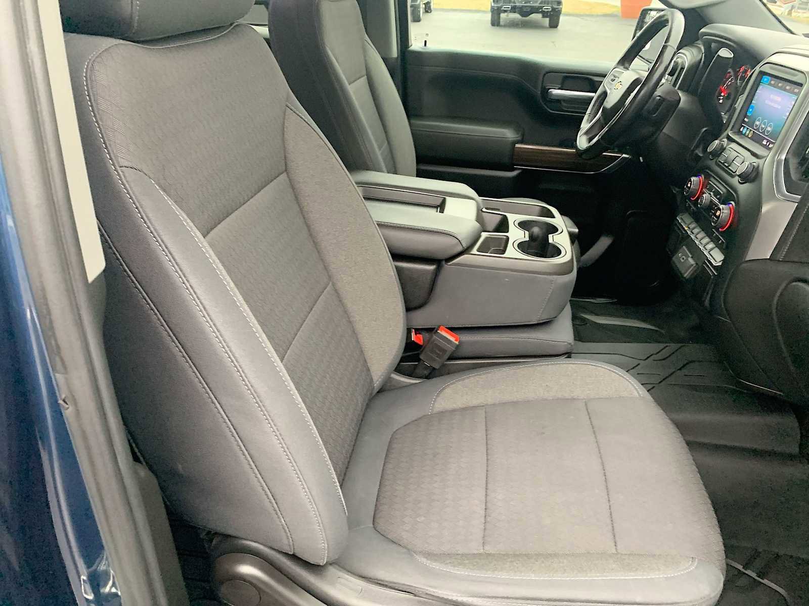 Certified 2019 Chevrolet Silverado 1500 LT w/ All-Star Edition image 26