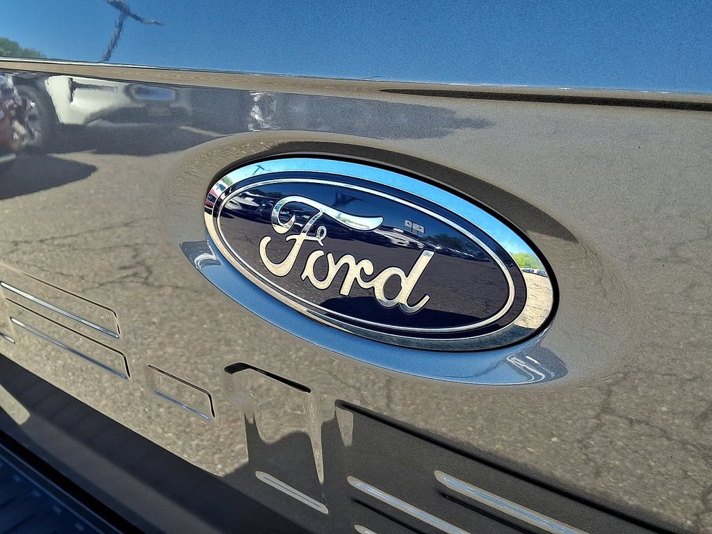 Used 2023 Ford F150 XLT AWD/4WD image 30