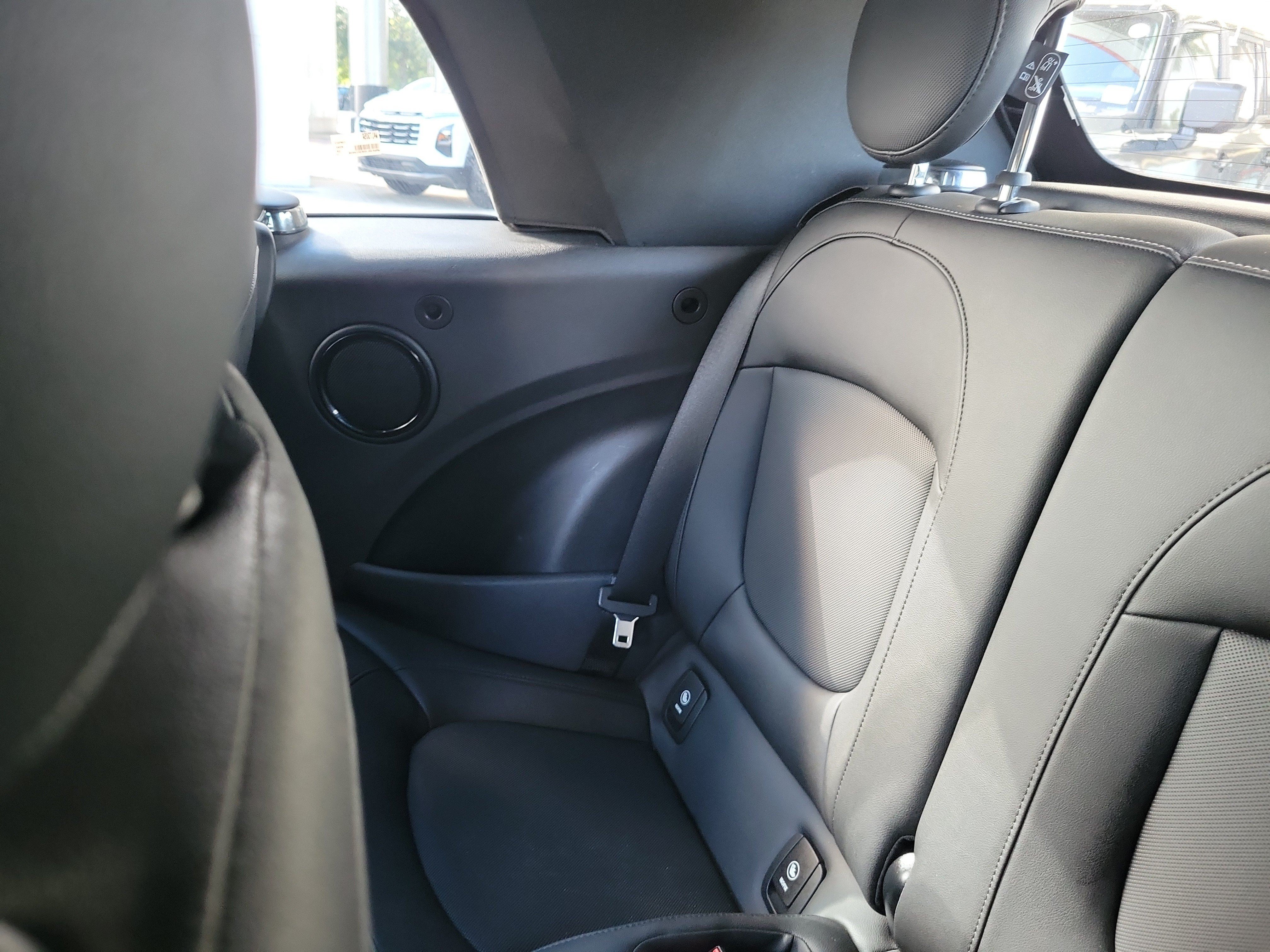 Used 2024 MINI Cooper S FWD image 14