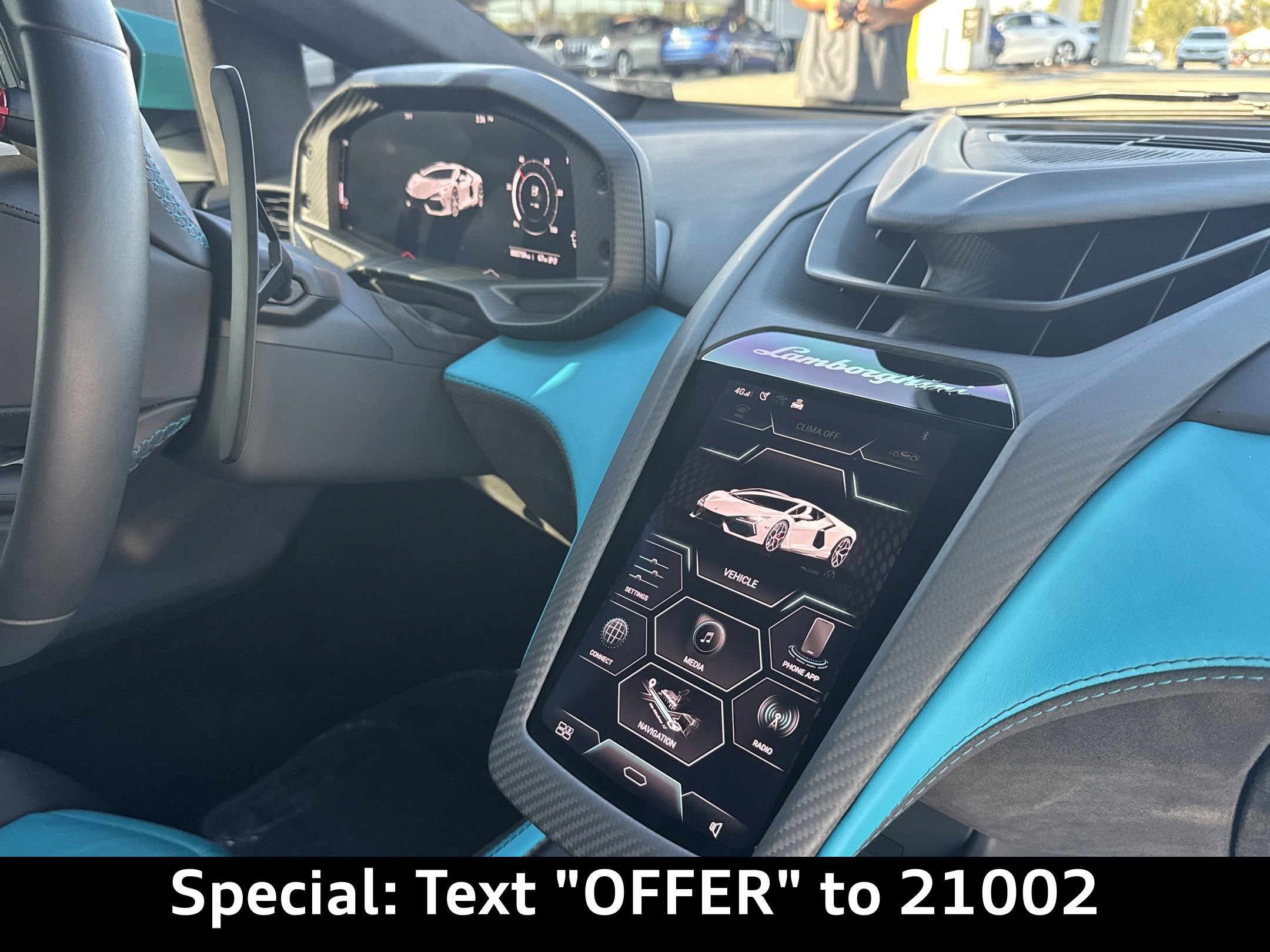 Used 2024 Lamborghini Revuelto image 23