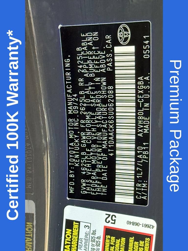 Used 2025 Toyota Camry XLE w/ Premium Package FWD image 31