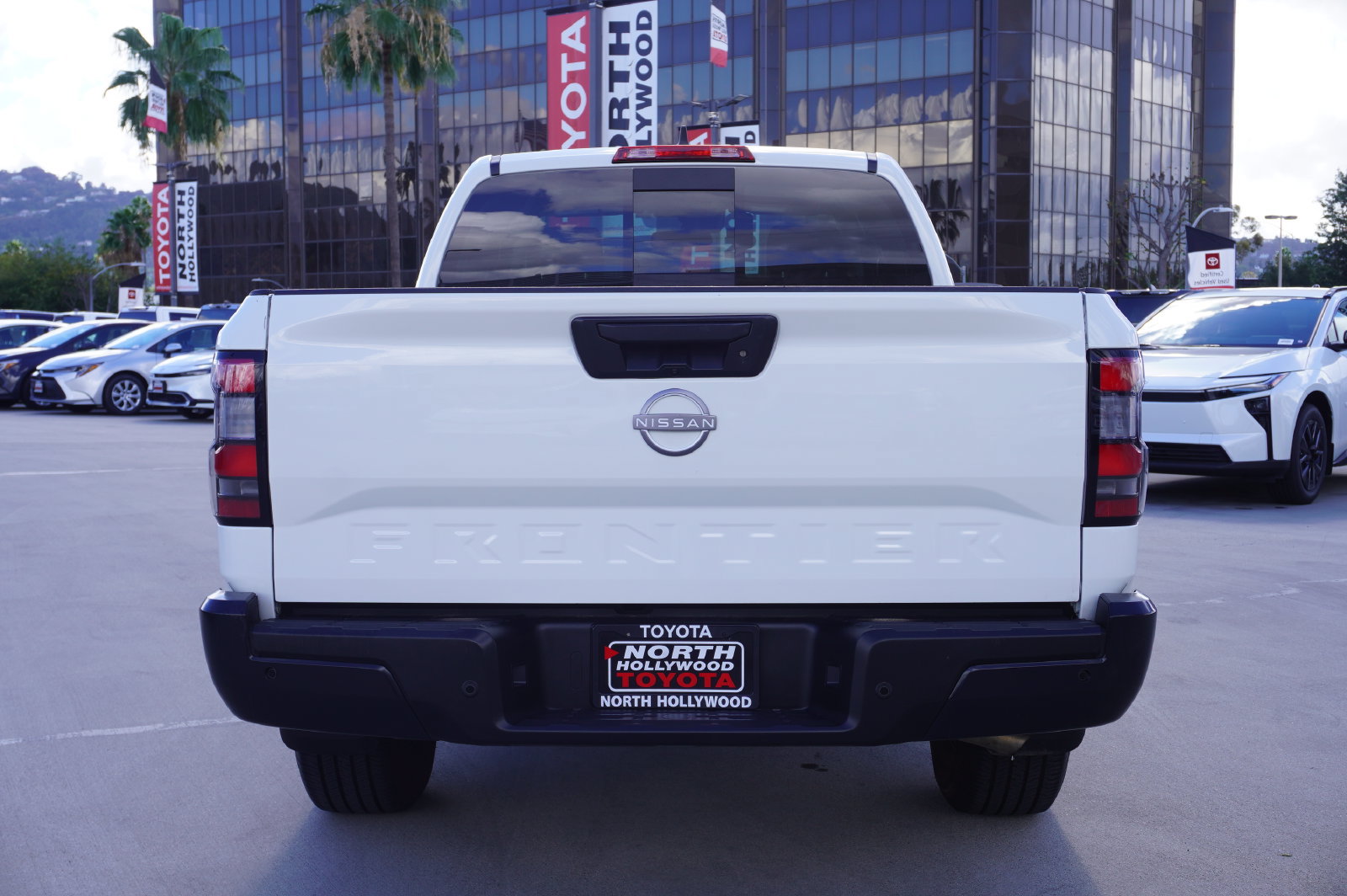 Used 2026 Nissan Frontier S w/ S Utility Package RWD image 6