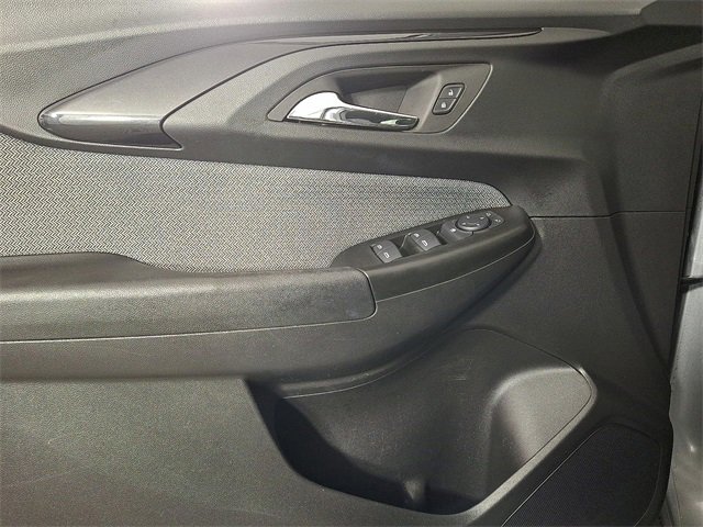 Used 2023 Chevrolet TrailBlazer LT w/ Convenience Package image 14