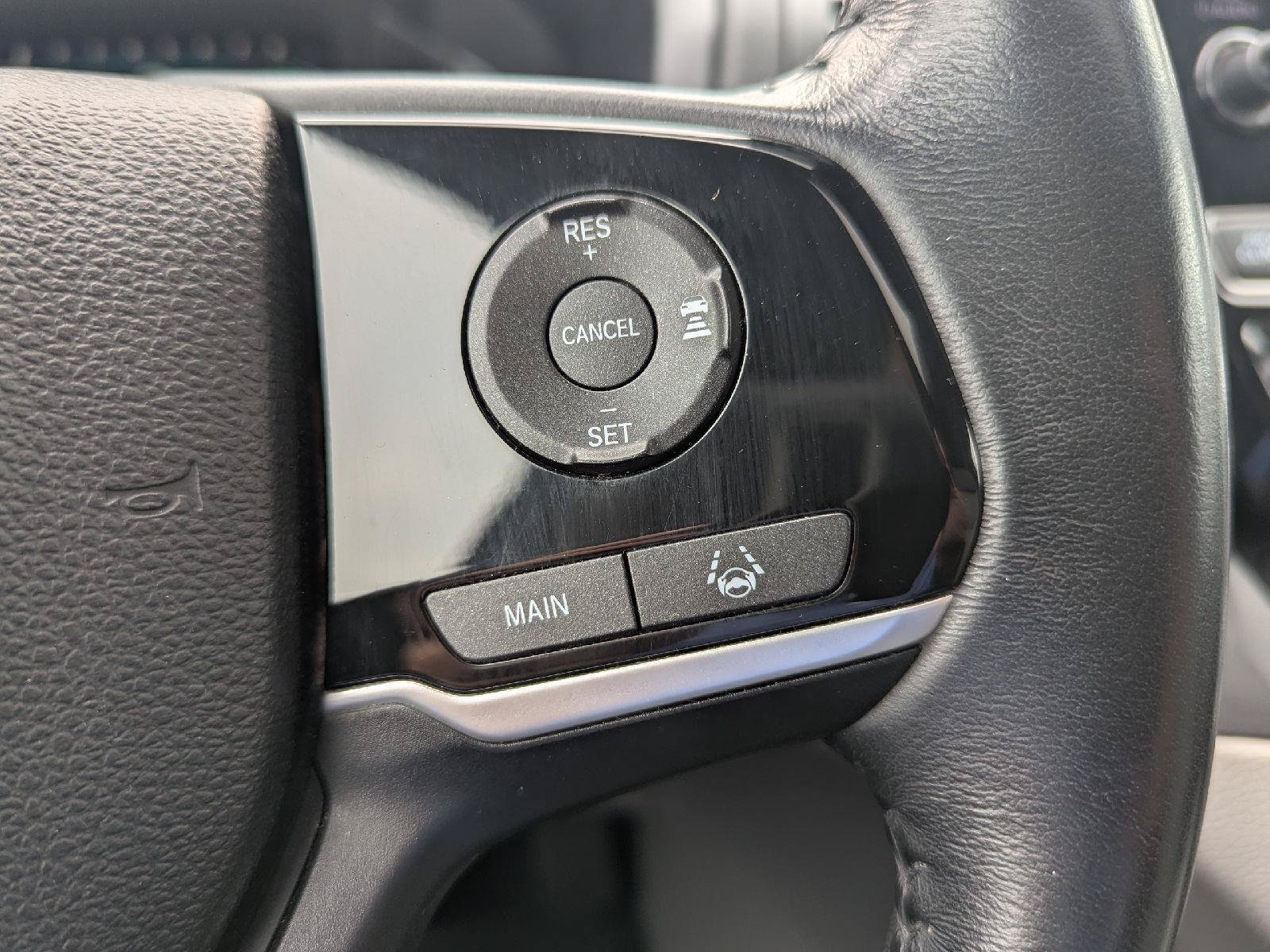 Used 2018 Honda Odyssey Touring image 20