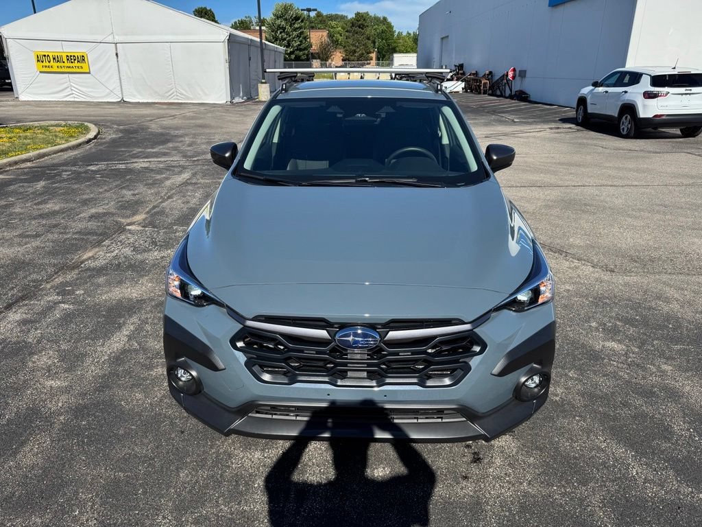 Used 2025 Subaru Crosstrek 2.5i Premium AWD/4WD image 2