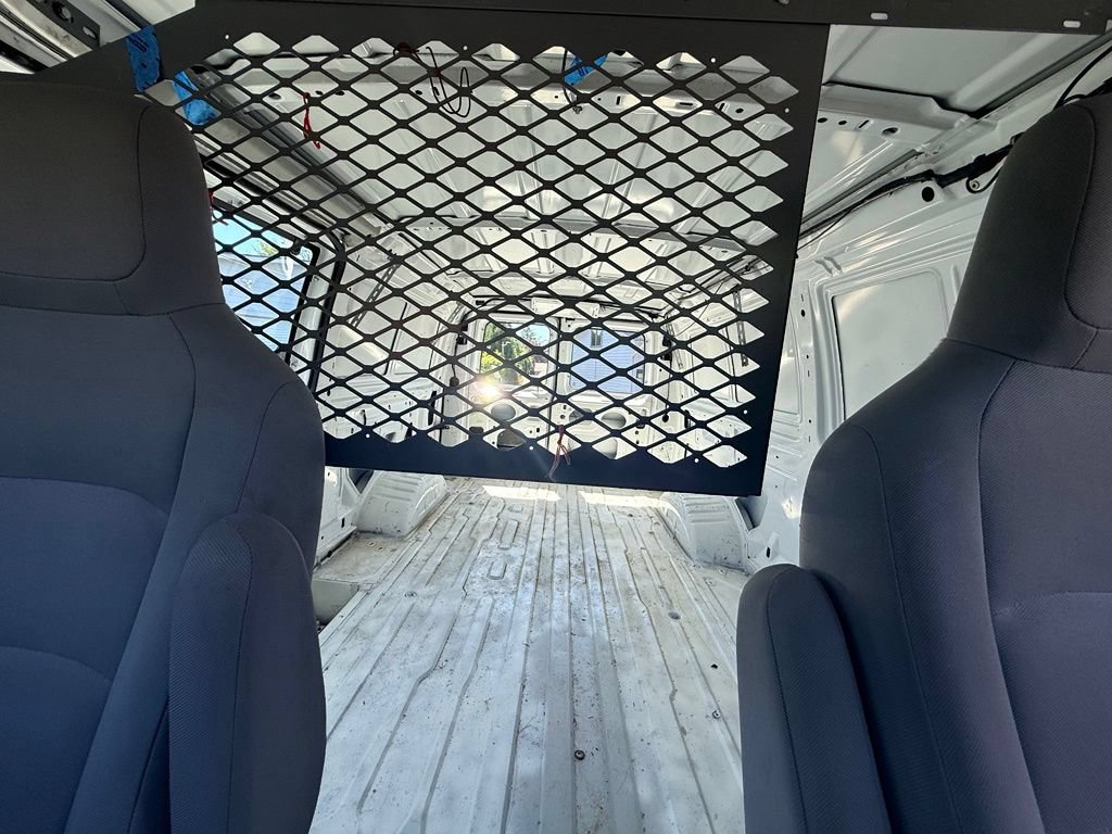 Used 2012 Ford E-250 and Econoline 250 w/ PWR Group RWD image 19