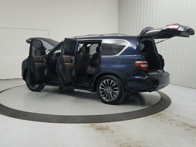Used 2022 Nissan Armada Platinum w/ Captain's Chairs Package RWD image 13