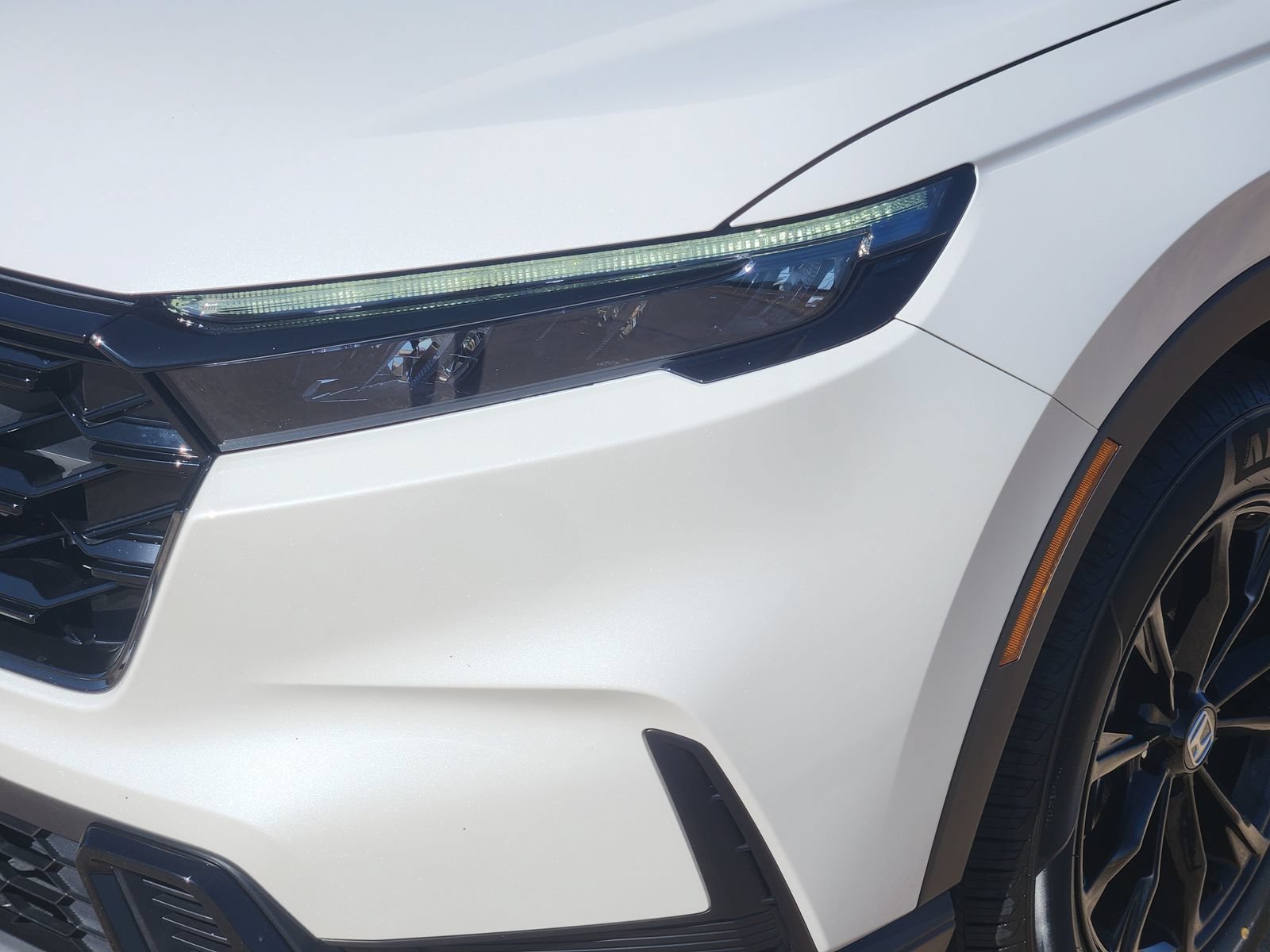 Certified 2025 Honda CR-V Sport image 9