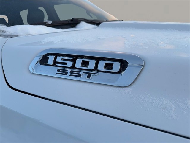 Used 2025 RAM 1500 Laramie image 9