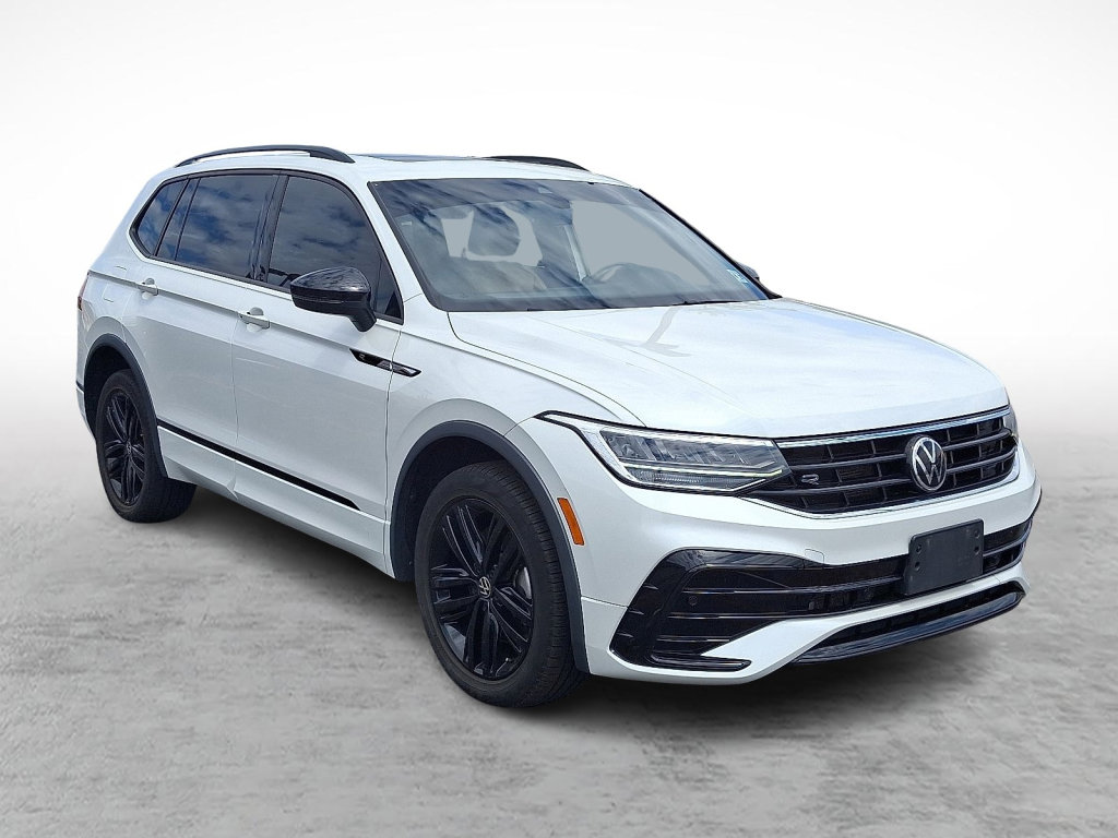 Used 2022 Volkswagen Tiguan SE R-Line image 7
