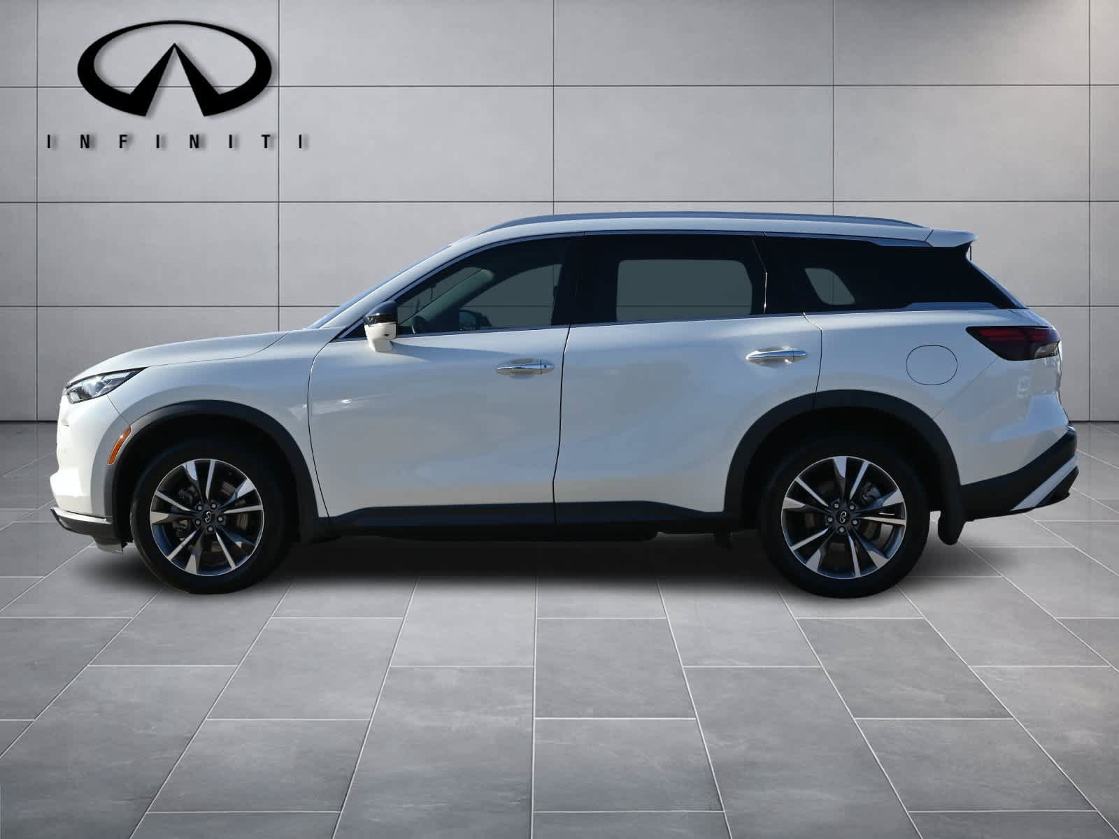 Used 2023 INFINITI QX60 Luxe w/ Cargo Package AWD/4WD image 4