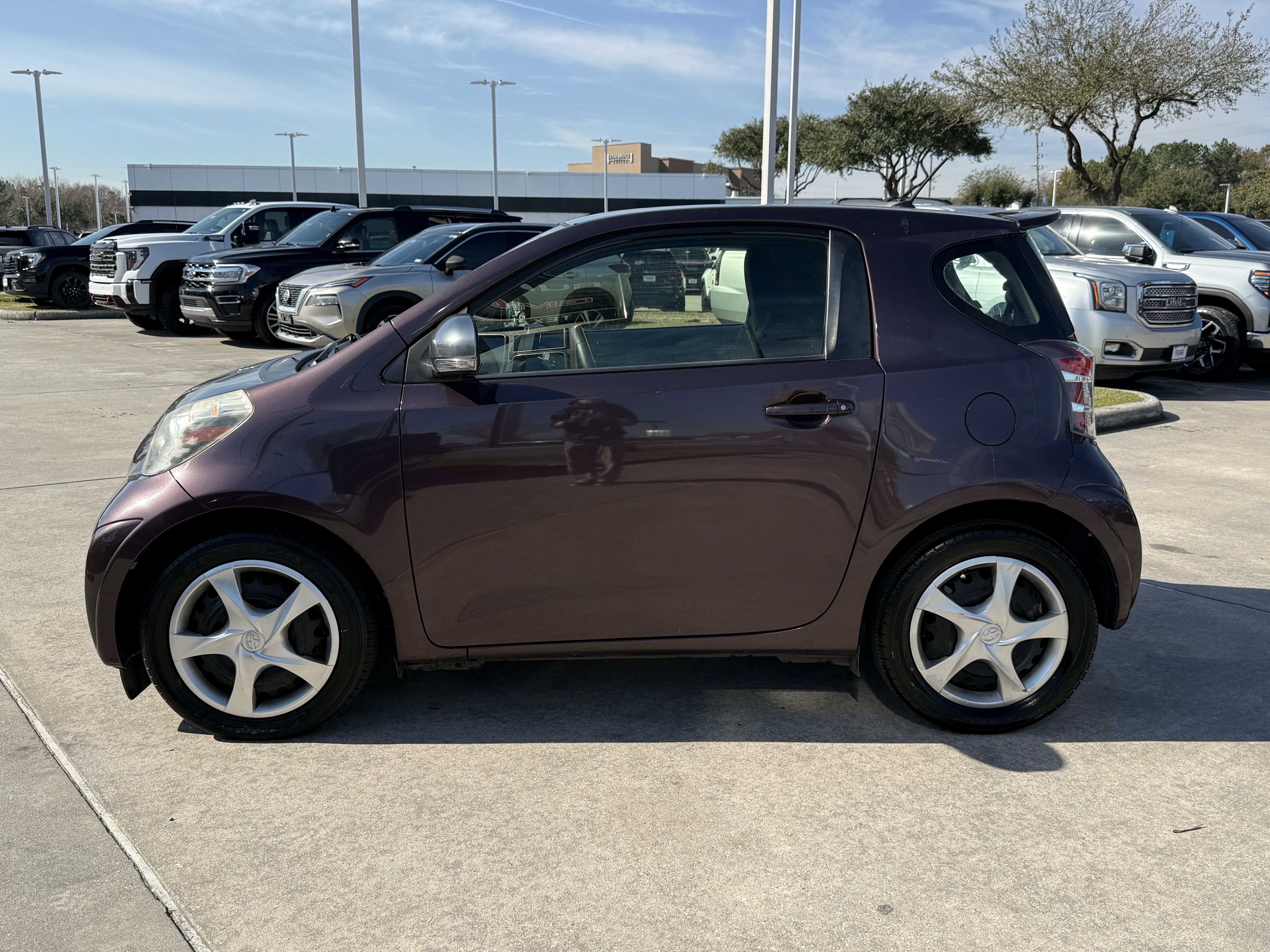 Used 2013 Scion iQ image 8
